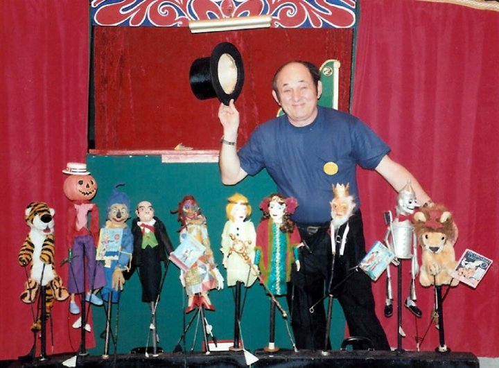 Bill Eubank puppets